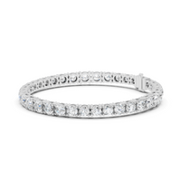 Graduated Round-Cut Diamond Tennis Bracelet