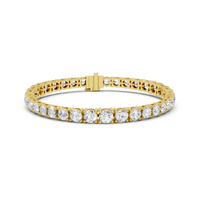 Graduated Round-Cut Diamond Tennis Bracelet