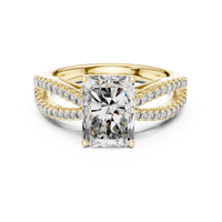 Elegant Radiant Solitaire Diamond Ring with Pavé Split