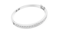 Round Brilliant Cut Diamond Bracelet – Channel Setting